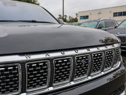 Used 2022 Jeep Grand Wagoneer Series III w/ Rear Seat Video Group 1 image 23