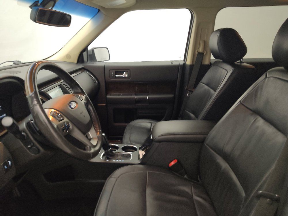 Used 2017 Ford Flex Limited w/ Equipment Group 303A AWD/4WD image 17
