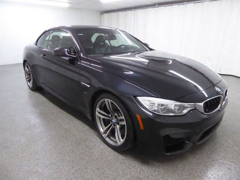 Used 2015 BMW M4 Convertible RWD image 9