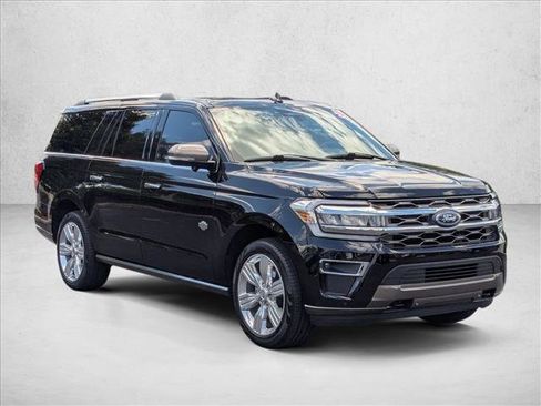 Used 2024 Ford Expedition Max King Ranch AWD/4WD image 3