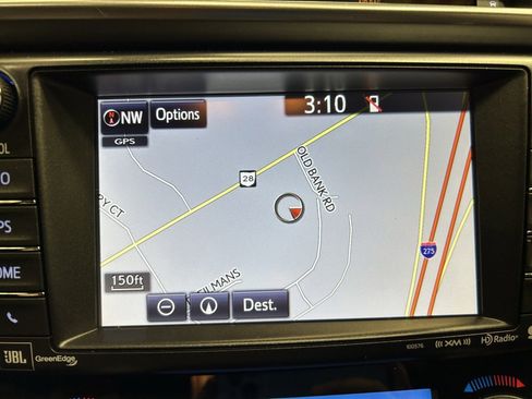 Used 2016 Toyota RAV4 SE image 18