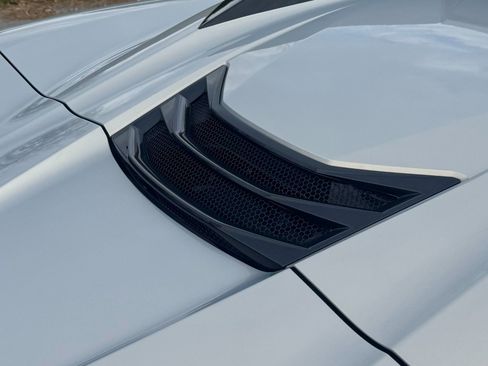 Used 2023 Chevrolet Corvette Stingray Convertible image 59