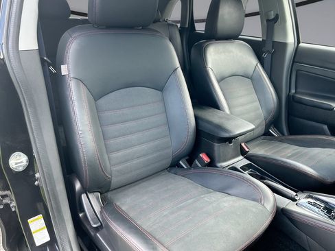 Used 2024 Mitsubishi Outlander Sport ES AWD/4WD image 29