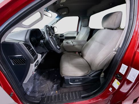 Used 2017 Ford F150 XLT w/ Equipment Group 301A Mid image 20