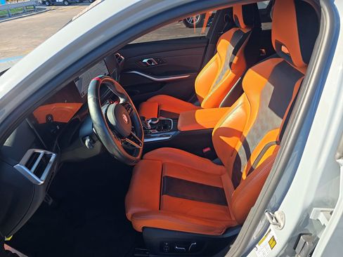 Used 2025 BMW M3 Competition w/ Executive Package RWD image 3