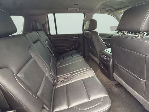 Used 2018 GMC Yukon XL SLT image 17
