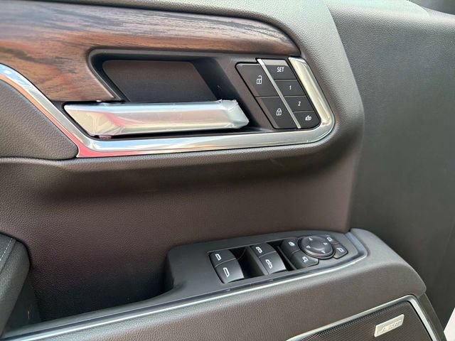 New 2026 GMC Sierra 1500 SLT w/ SLT Premium Plus Package AWD/4WD image 18