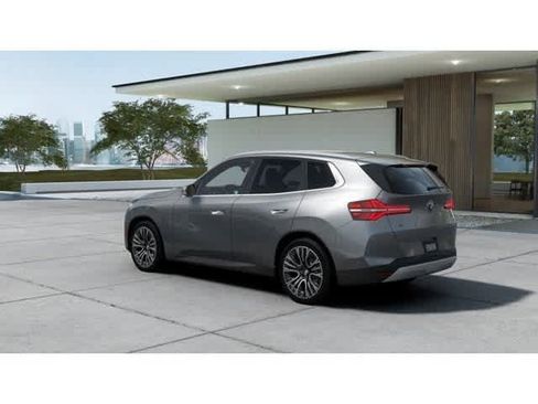 Used 2026 BMW X3 xDrive30i w/ Premium Package AWD/4WD image 2
