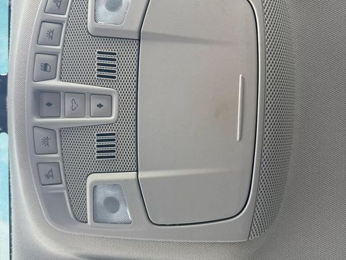 Used 2014 Ford Fusion SE w/ Equipment Group 202A FWD image 39