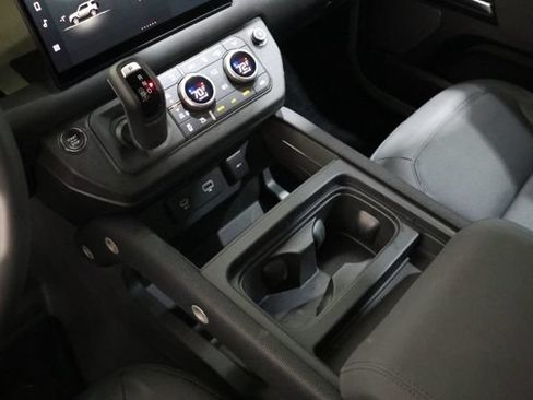 Used 2023 Land Rover Defender 110 75th Limited Edition AWD/4WD image 27