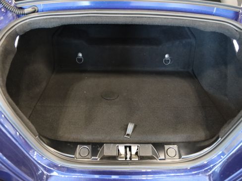 Used 2021 Ferrari Roma RWD image 7