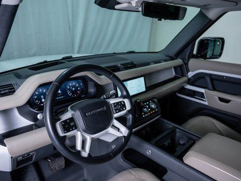 Used 2020 Land Rover Defender 110 HSE image 20