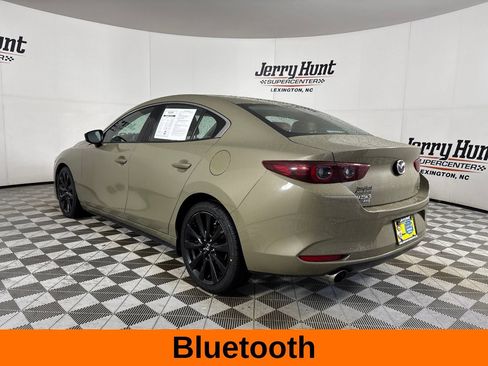 Used 2024 MAZDA MAZDA3 s AWD/4WD image 9