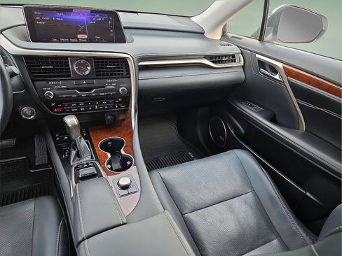 Used 2019 Lexus RX 350L AWD image 13