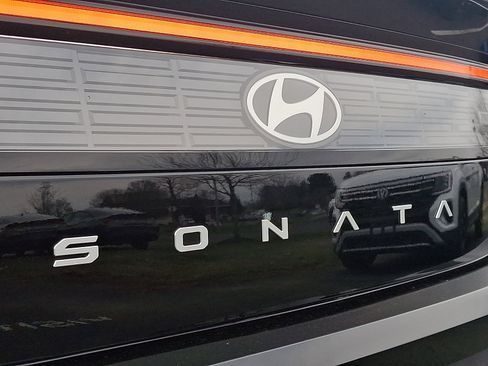 New 2026 Hyundai Sonata Blue FWD image 19