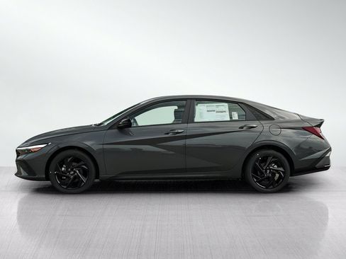 New 2026 Hyundai Elantra Sport FWD image 4