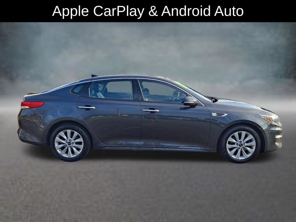 Used 2018 Kia Optima EX w/ Premium Package FWD image 5