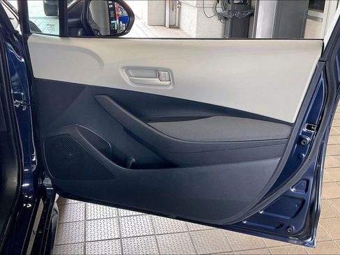 Used 2024 Toyota Corolla LE image 21