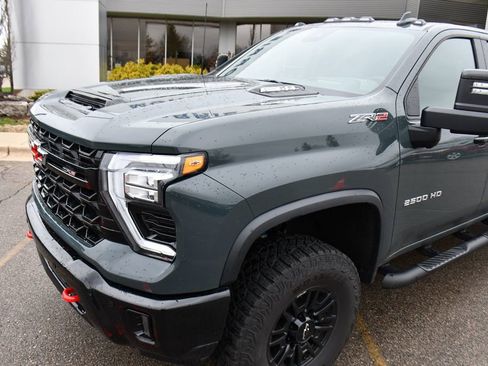 Used 2026 Chevrolet Silverado 2500 ZR2 image 41