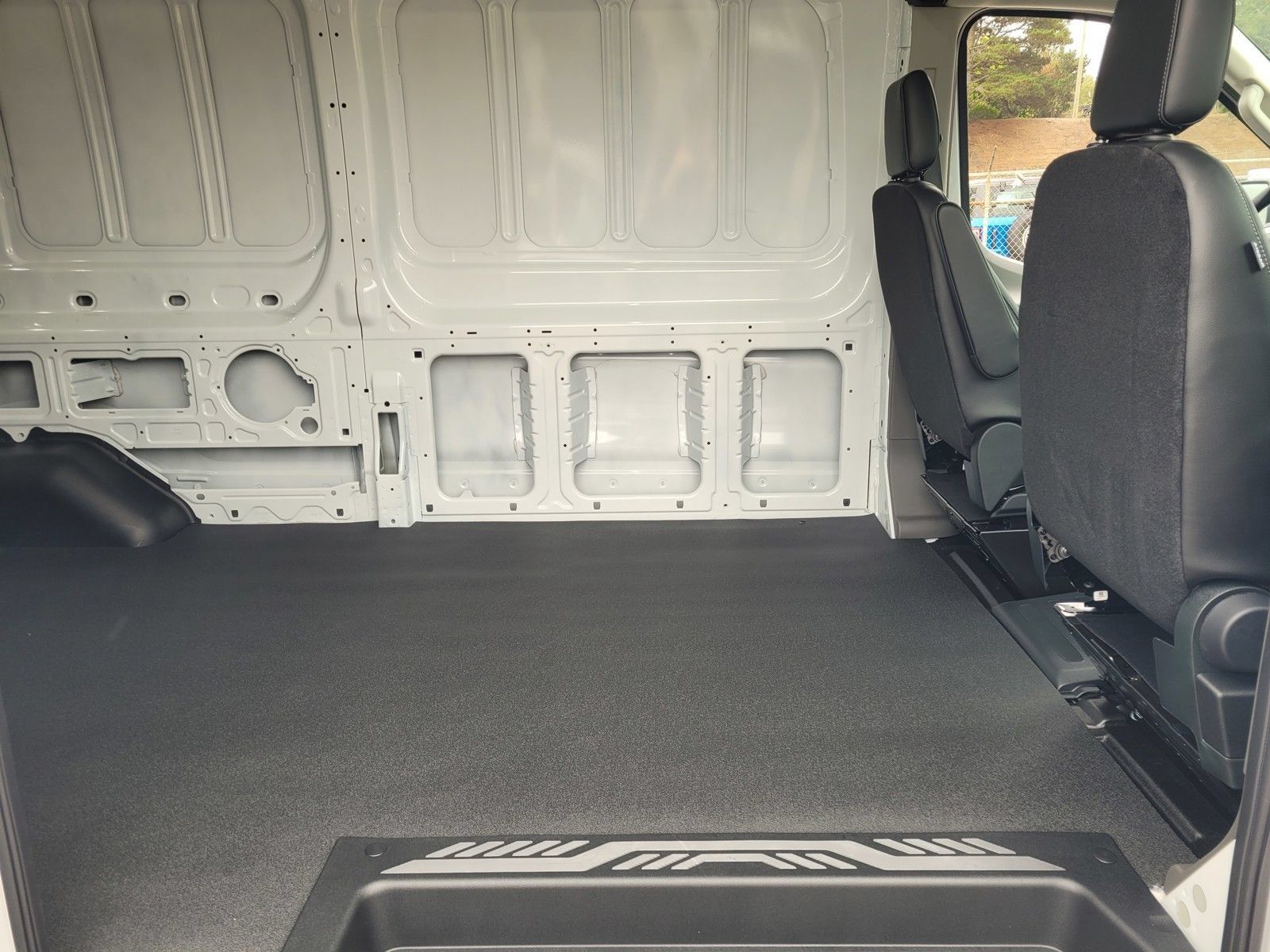 New 2026 Ford Transit 250 148 High Roof RWD image 6