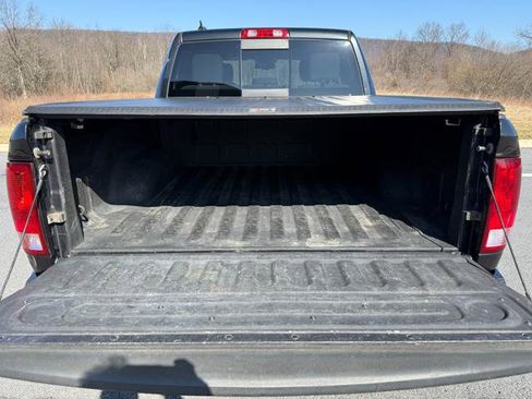 Used 2015 RAM 1500 Outdoorsman image 10