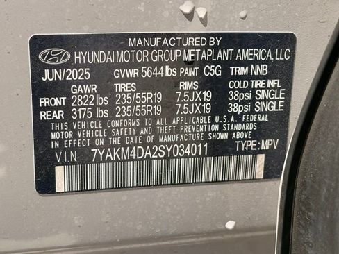 Used 2025 Hyundai Ioniq 5 SE RWD image 20