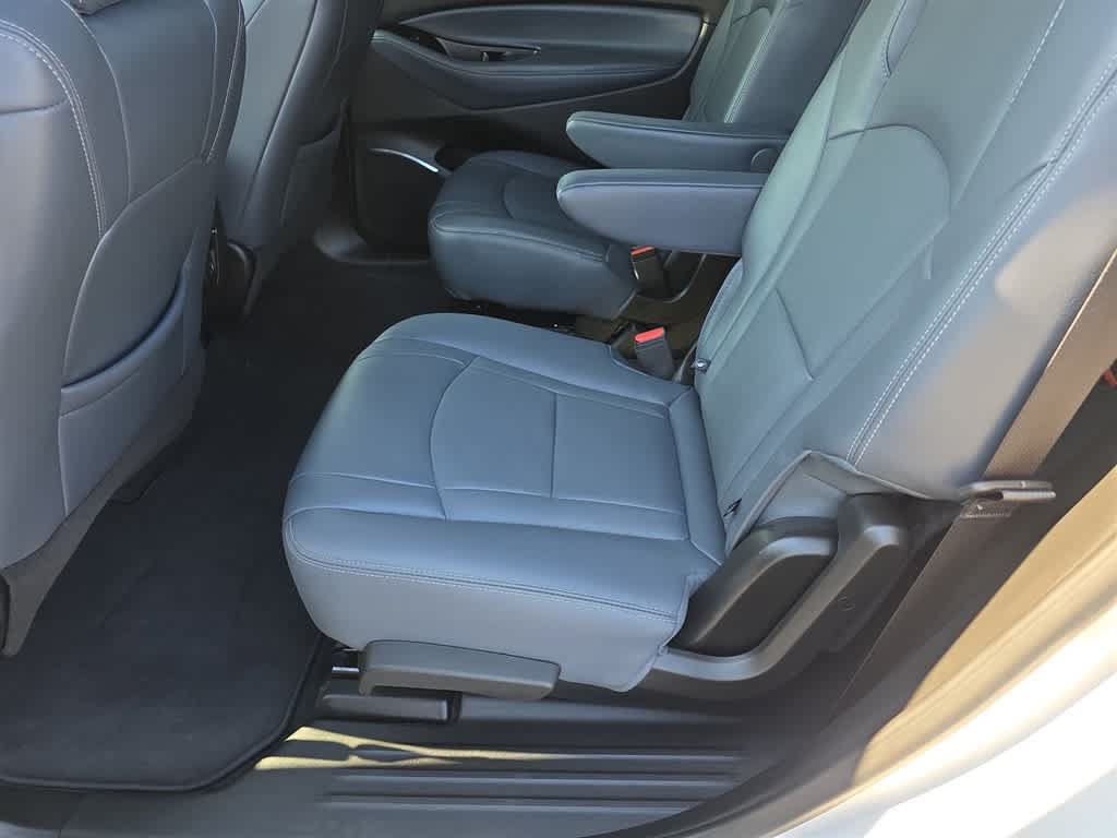 Used 2023 Buick Enclave Premium w/ Experience Buick Package FWD image 18