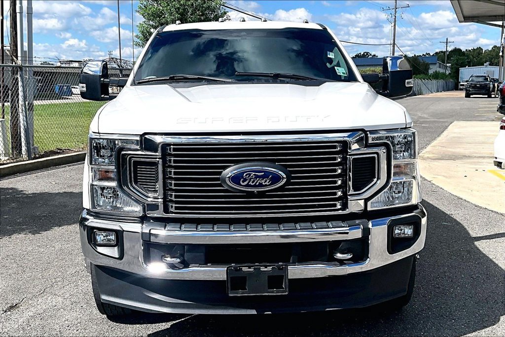 Used 2020 Ford F350 Lariat w/ Lariat Ultimate Package AWD/4WD image 2