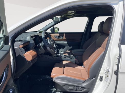 Certified 2026 Subaru Outback Touring XT AWD/4WD image 5