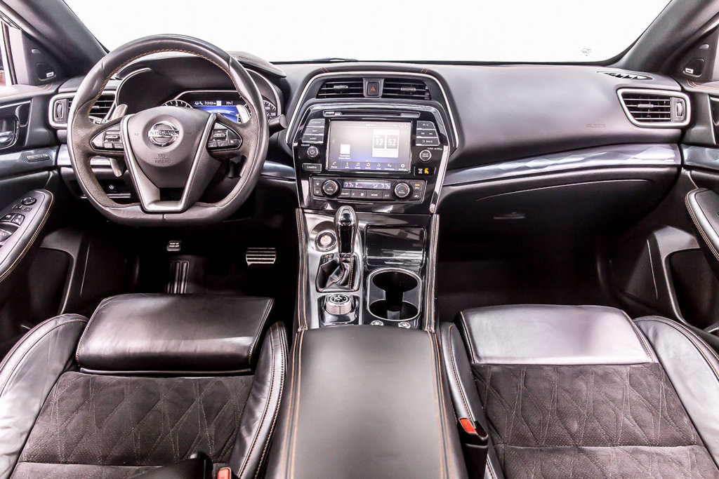 Used 2021 Nissan Maxima SR w/ Sport Mat Group FWD image 19