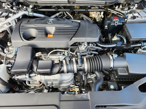 Certified 2025 Acura TLX w/ Technology Package image 19