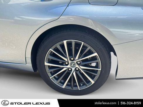 Used 2023 Lexus ES 350 w/ Premium Package FWD image 13