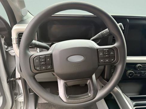 New 2026 Ford F350 XLT w/ XLT Premium Package AWD/4WD image 21