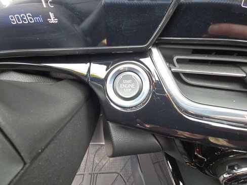 Used 2025 Chevrolet Trax RS w/ Driver Confidence Package image 15