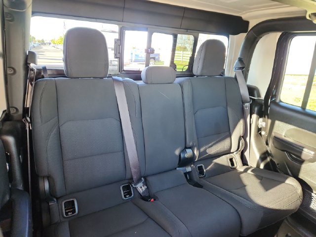 Used 2021 Jeep Gladiator Sport AWD/4WD image 31