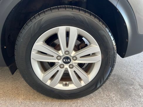 Used 2018 Kia Sportage LX AWD/4WD image 20