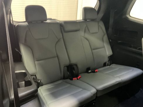 Used 2024 Kia Telluride SX Prestige X-Line image 23