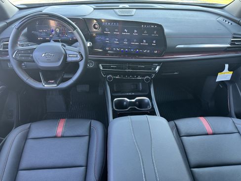 New 2026 Chevrolet Traverse RS w/ LPO, Floor Liner Package image 19