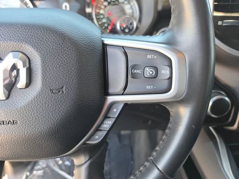 Used 2022 RAM 1500 Big Horn RWD image 32