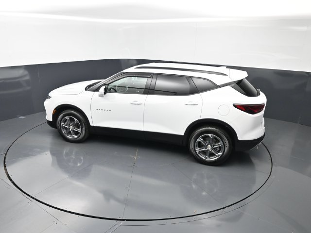 Used 2024 Chevrolet Blazer LT w/ Convenience Package FWD image 25