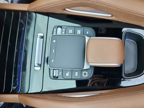 Used 2025 Mercedes-Benz GLE 450e 4MATIC image 50