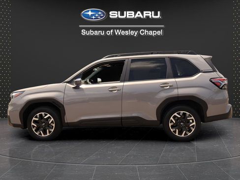 Certified 2025 Subaru Forester Premium w/ Convenience Package #1 AWD/4WD image 5