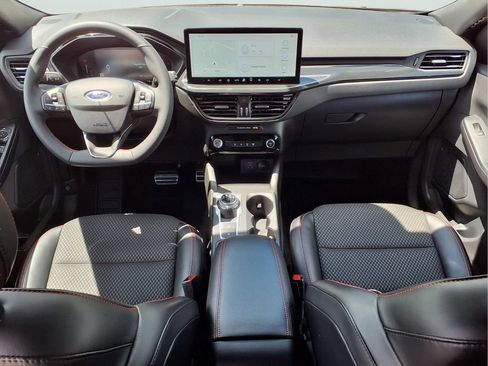 Certified 2023 Ford Escape ST-Line w/ Tech Pack #1 FWD image 11