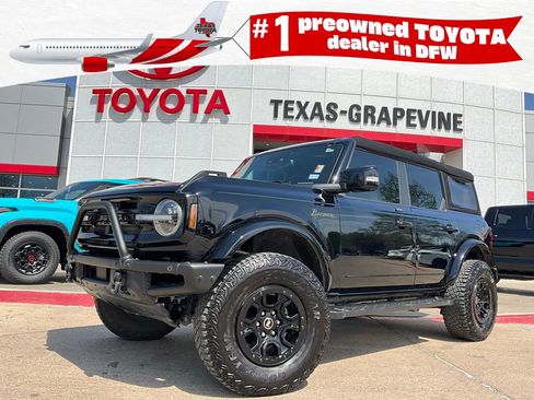 Used 2023 Ford Bronco Outer Banks image 1