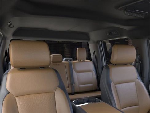 New 2026 Ford F250 Lariat w/ Chrome Package image 22