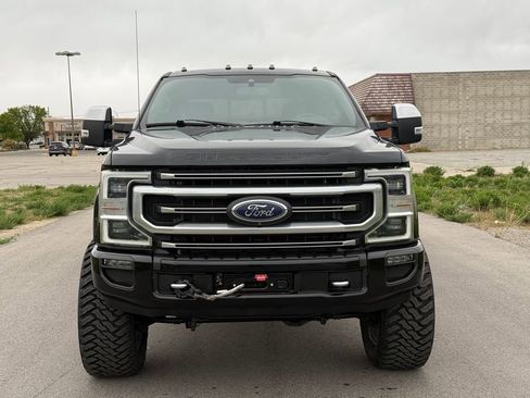 Used 2021 Ford F350 Platinum AWD/4WD image 7