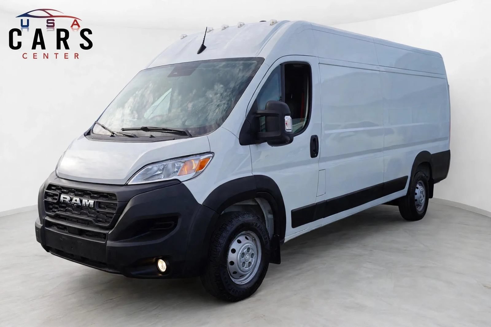 Used 2025 RAM ProMaster 3500 w/ Convenience Group FWD image 1