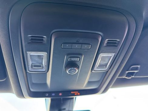 Used 2021 Chevrolet Tahoe Z71 AWD/4WD image 22