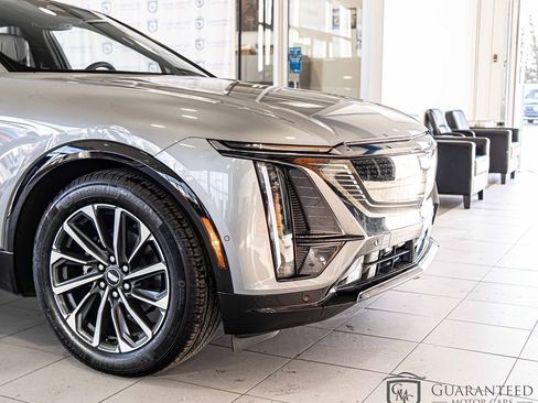 Used 2024 Cadillac Lyriq Sport w/ LPO, Floor Liner Package image 5