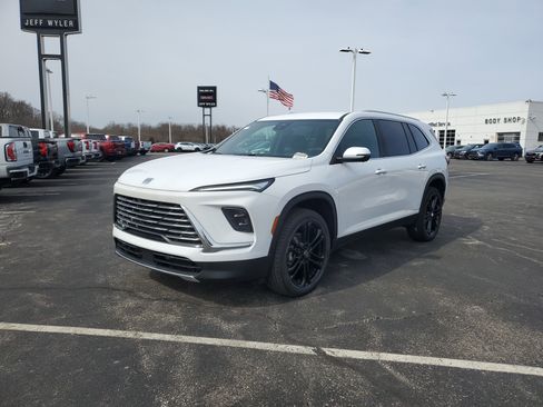 New 2026 Buick Enclave Preferred w/ Power Package image 9